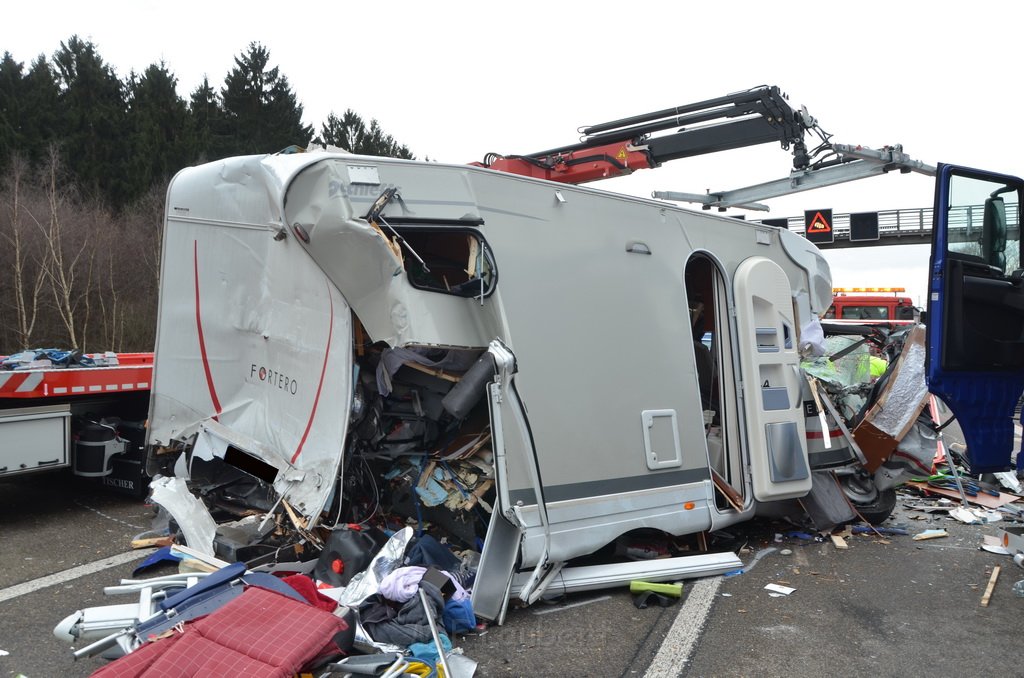 Schwerer VU A 1 Rich Saarbruecken kurz vor AK Leverkusen P160.JPG - Miklos Laubert